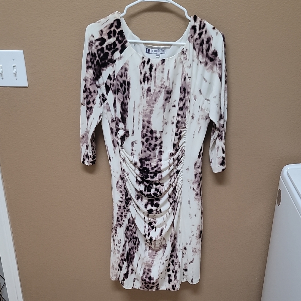 Jennifer Lopez Animal Print Dress in Cream and Brown 🐍